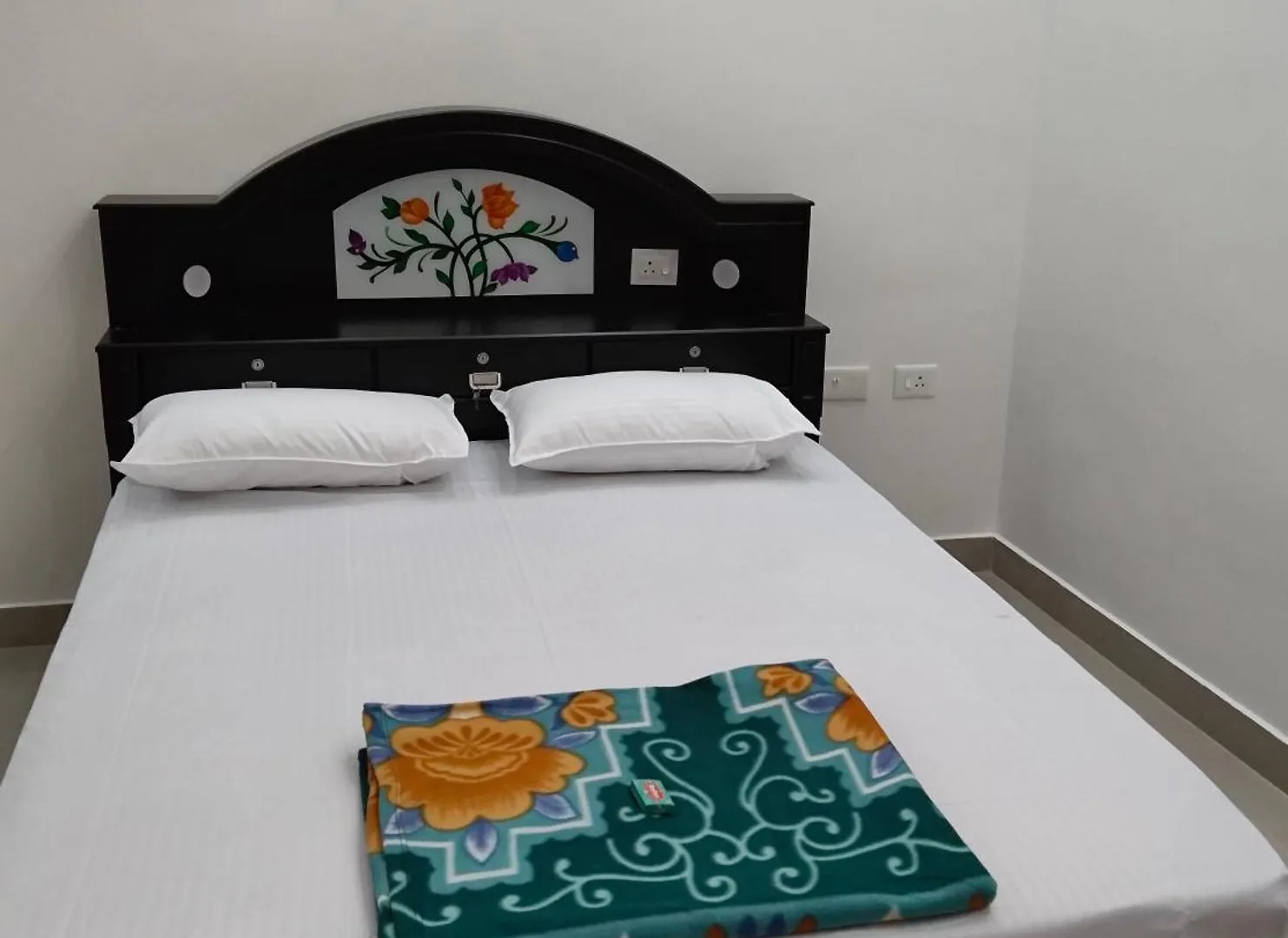Heaven'S Villa Athirapilly Kallana Inde